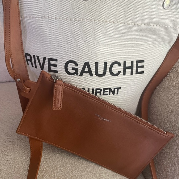 SOLD!!!!! Saint Laurent bucket bag - Picture 2 of 5